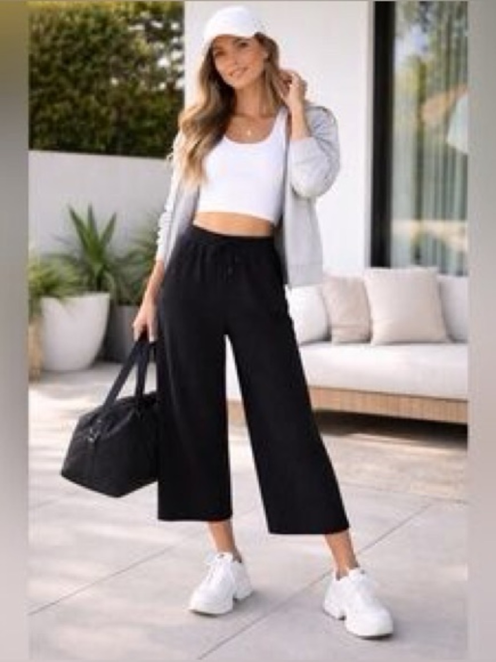 ZYIA Black Wide Leg Pants High-Waisted Cropped